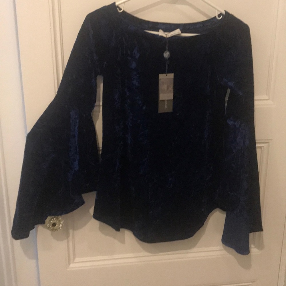 Crushed velvet top